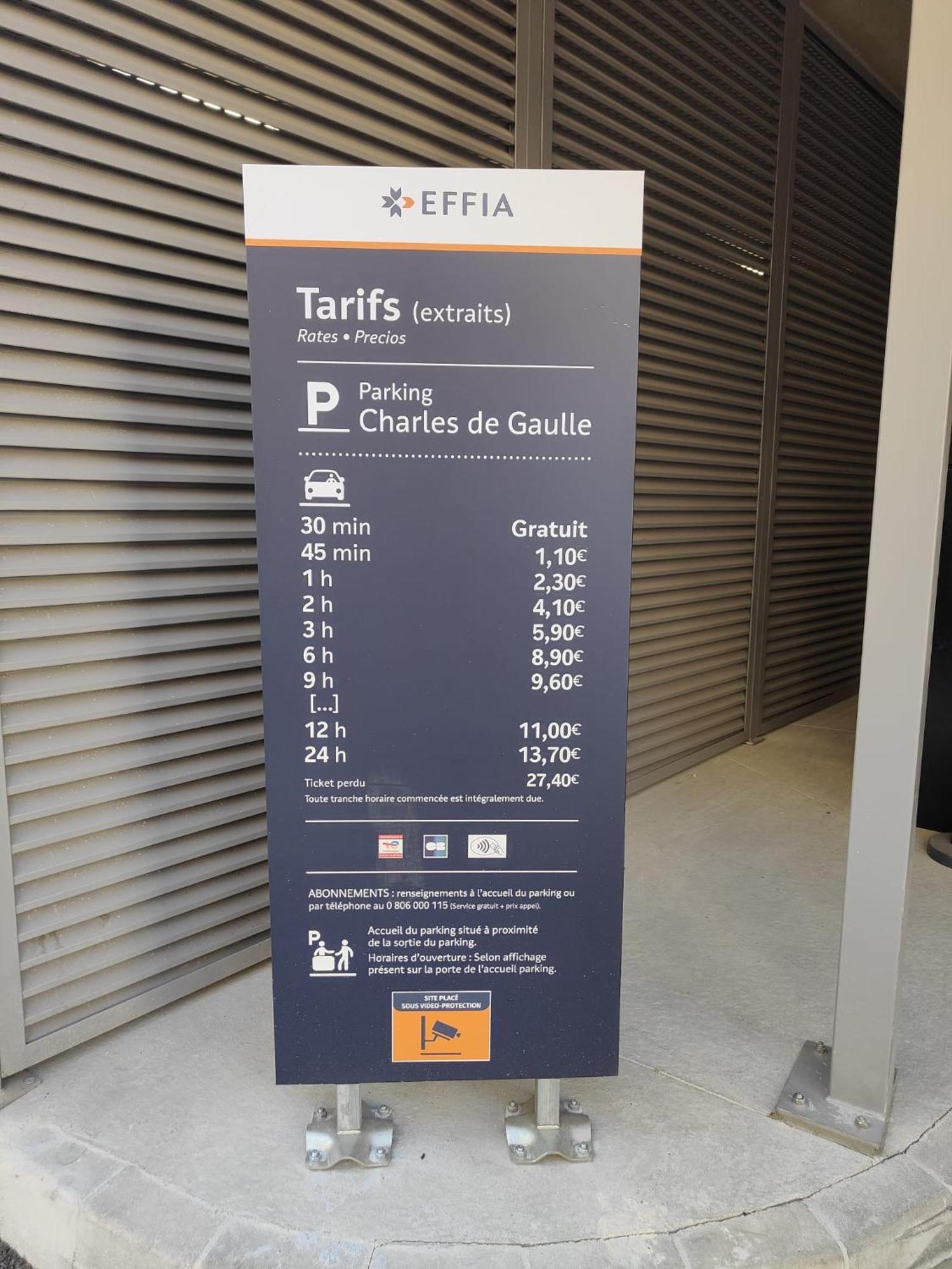 Charmant T2 Atypique, Renove, Confortable Beziers Bagian luar foto
